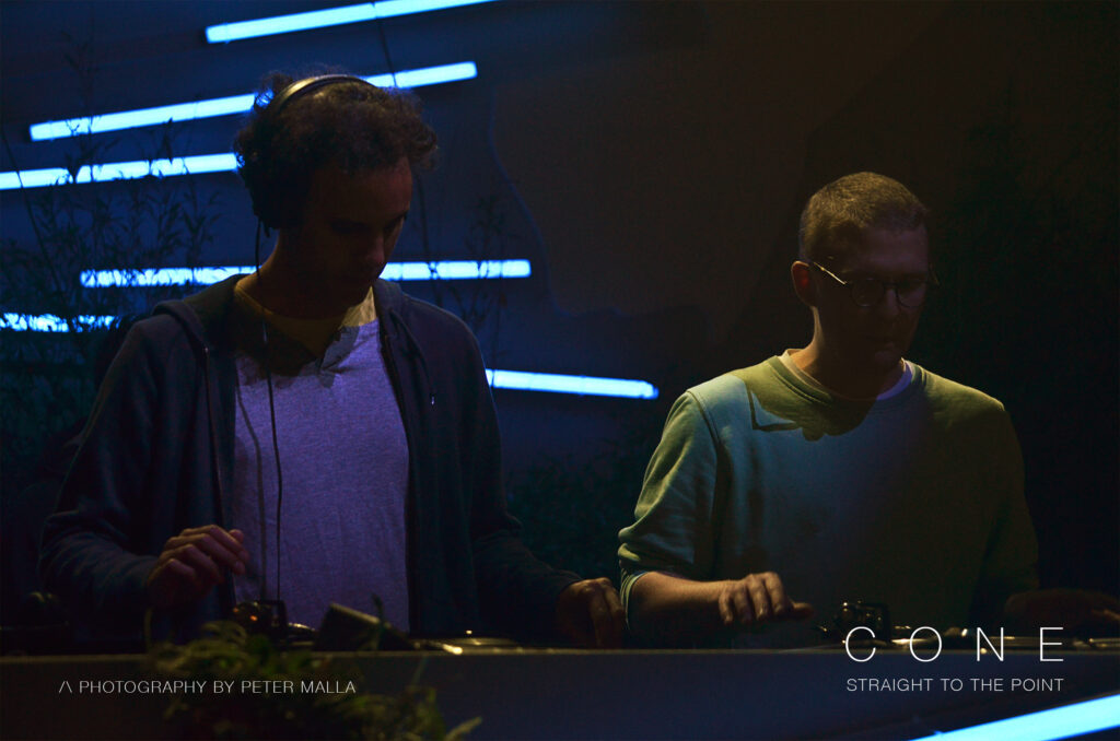 Floating Points & Four Tet live at Weather festival 2015 on Cone Magazine